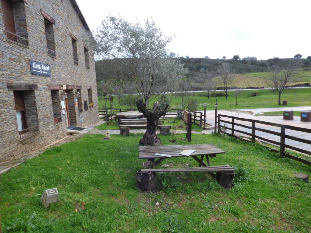 Casa Rural Al-Mofrag Y Apartamentos El Mirador De Monfrague Villarreal de San Carlos Dış mekan fotoğraf