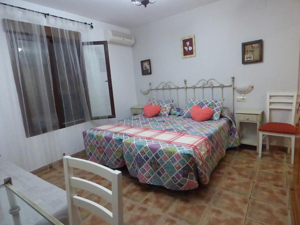 Casa Rural Al-Mofrag Y Apartamentos El Mirador De Monfraguee Villarreal de San Carlos Dış mekan fotoğraf