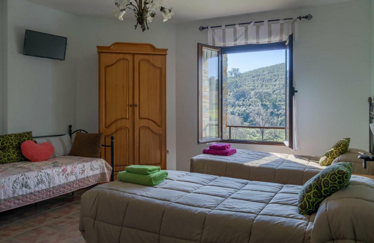 Casa Rural Al-Mofrag Y Apartamentos El Mirador De Monfraguee Villarreal de San Carlos Dış mekan fotoğraf